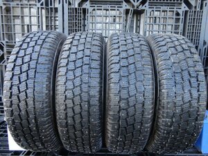 ◎4682 ピン付 イボ付 ほぼ新品 ハンコック HPW401 215/70R15 4本