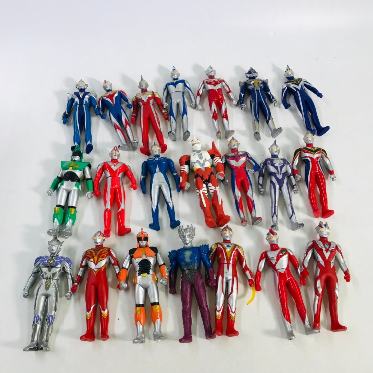 ヤフオク! -「ウルトラヒーローシリーズ コスモス」の落札相場・落札価格
