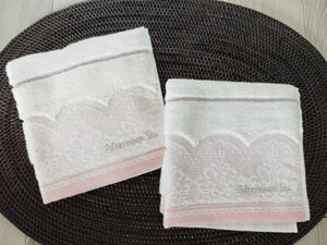 新品　アフタヌーンティー　レースミニタオル　2枚　スリット糸使用　定価1枚770円　ピンク