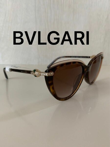 ブルガリBVLGARI サングラス フラワーモチーフ 偏光レンズ