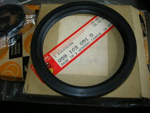 ポルシェ純正 Crankshaft Rear Oil Seal PORSCHE 924 76-85 059 103 051D リアクランクシャフト シール_画像1