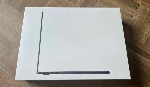 MacBook Air 15 inch. 2023 8gb 256gb sad