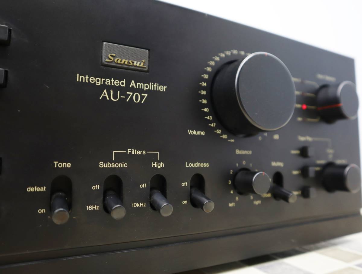 △1977年 オールドアンプ|プリメインアンプ ブラック|SANSUI