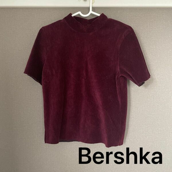 Bershka コーデュロイTシャツ ワインレッド