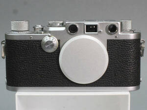 【58】 LEICA ライカ　ⅢF　レッドシンクロ　セルフなし　ケース付