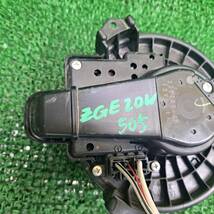 トヨタ ウィッシュ ZGE20G 純正 ブロアモーター　ヒーターモーター　ブロアファンモーター_画像2