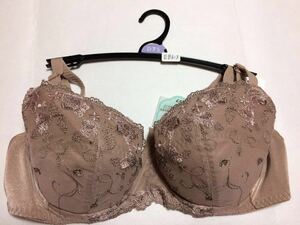 未使用 ★ ブラジャー レーシーブラ 3/4カップ D75 濃いベージュ ワイヤー入り パット付き ★ EB6-1～2