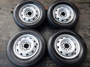 即決 軽トラ 軽バン スチール スタッドレス PCD100/110/114.3 4穴 BS W300 145/80R12 2022年/40(20)【H0617TW-1】宅配不可(福通営業所止