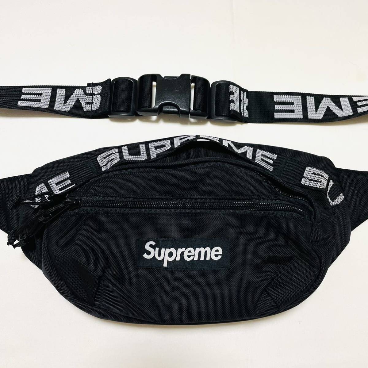 ヤフオク! -「supreme ウエストバッグ 18ss」の落札相場・落札価格