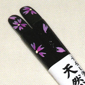 ★Lindo maki-e♪ pintado a mano Sakura palillos de tela de madera negro 15cm★Envío gratis★, vajilla japonesa, palillos, De madera (que no sean palillos desechables)