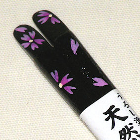 ★Niedliche handbemalte Maki-e♪ Essstäbchen aus Sakura-Stoff in Schwarz, 15 cm★Kostenloser Versand★, Japanisches Geschirr, Essstäbchen, Holz (außer Einweg-Essstäbchen)