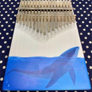 カリンバ 泳ぐクジラ 初心者 (新品・未使用品)