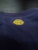 ★E032 US古着 Dickies ディッキーズ 半袖Tシャツ シンプル サイズM 紺系 _画像8