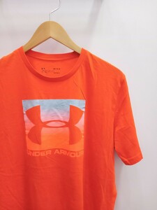 ★E055 UNDER ARMOUR 半袖Tシャツ カラーTシャツ スポーツブランド サイズM オレンジ 