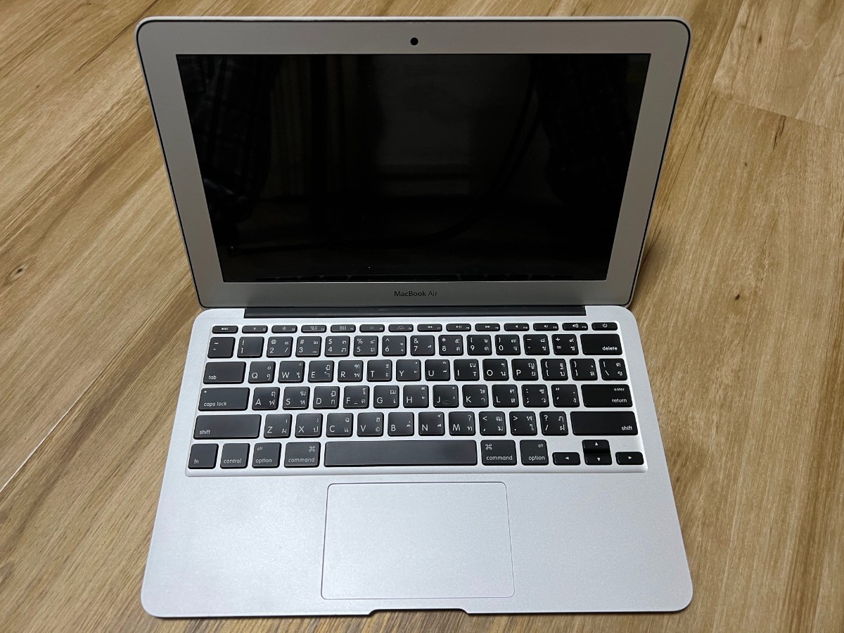 Apple MacBook Air 1400/13.3 MD760J/B オークション比較 - 価格.com