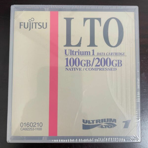 FUJITSU 富士通 Ultrium1 データカートリッジ 100GB 0160210