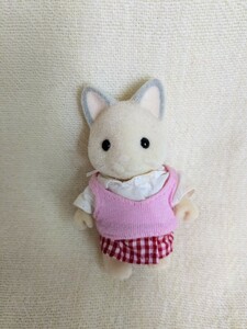  иностранная версия * белый кошка. девочка * форма * редкость * Sylvanian Families 