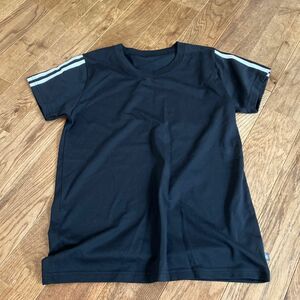 adidas 半袖レディースMサイズ　（小さめ） 半袖Tシャツ