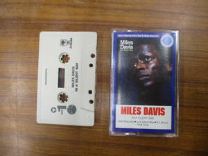 RS-4925【カセットテープ】US版 MILES DAVIS In A Silent Way CJT40580 マイルス・デイヴィス イン・ア・サイレント・ウェイ cassette tape