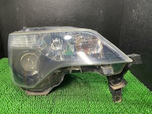 スペイド DBA-NCP141 右ヘッドランプASSY 4U3 52-260 81110-52F40