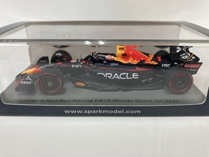 スパーク1/43 レッドブル ホンダ RB18 F1 オランダGP2022 フェルスタッペン 優勝 ボード付き (Spark) 新品 