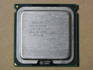 ■ Intel Xeon E5335 SL9YK 2,00GHZ/8M/1333 Clovertown LGA771 4 CORE (CI0601)