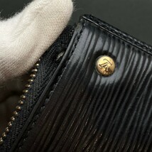 ルイヴィトン 小銭入れ ポシェットクレ LOUIS VUITTON コインケース　エピ　メモ５−３６−７４★_画像5