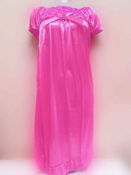 ダークピンク レディース パジャマ 半袖ワンピース 着丈約95cm ポリエステル スクエアネック ナイトウェア リボンルームウェア ネグリジェ