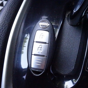 4WD 車検満タン エクストレイルHV エマージェンシーブレーキ ナビ TV Bluetooth アラウンドビュー インテリキー 撥水シート クルコン ETCの画像8