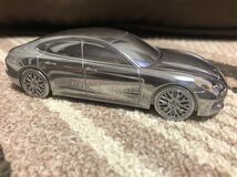 Porsche ポルシェ Panamera パナメーラ　ペーパーウェイト　メタルカー　非売品_画像3