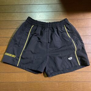 。DONIC卓球パンツ S ユニフォーム