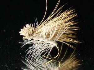 完成品フライ エルクヘアカディスホワイト Elk Hair Caddis White 10本 #14