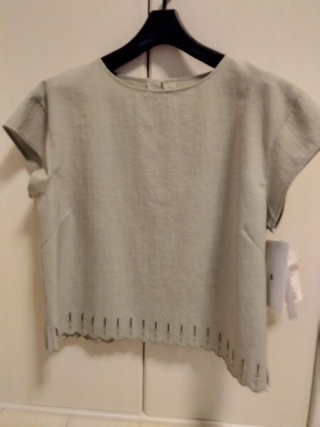 トップス新品