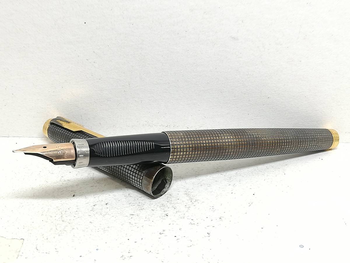 ヤフオク! -「パーカー インシグニア」(万年筆) (筆記用具)の落札相場