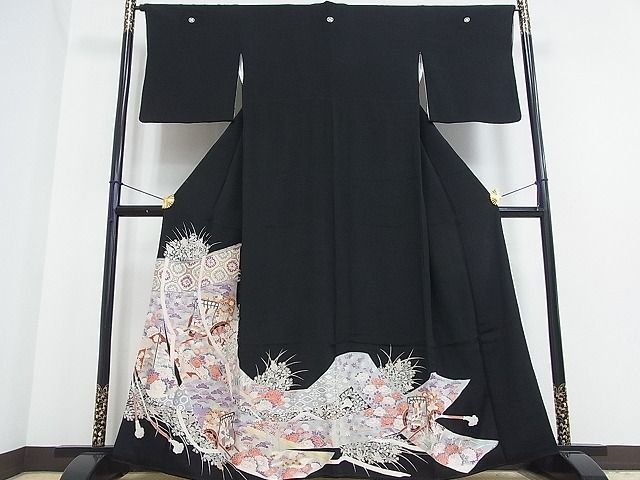 花美人□豪華黒留袖駒刺繍几帳御所車花文金彩逸品cf3139 | JChere雅虎