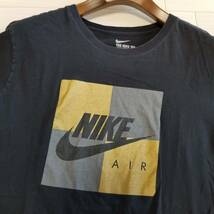 NIKE ナイキ トップス Tシャツ プリント ラウンドネック 文字 ロゴ 半袖 メンズ サイズL 黒 Xmm35_画像3