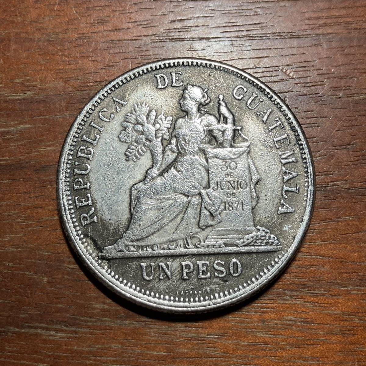 ヤフオク! -「グアテマラ 銀貨」(硬貨) (貨幣)の落札相場・落札価格