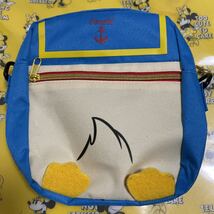 ドナルド・ダック バッグ 肩掛け紐 ブルー ナイロン ディズニー ドナルドダック Disney Donald Duck Bag_画像1