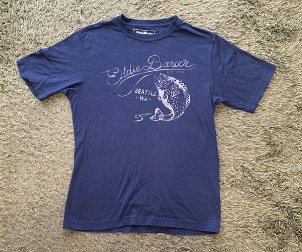 Eddie Bauer エディバウワー　バス釣りTシャツ　Sサイズ 紺色 USED