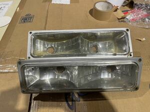 1994 year Chevrolet C1500 after market headlight & park lens set ①