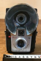 SS-579■送料無料■KODAK Brownie STARFLASH CAMERA DAKON LENS フィルムカメラ 234g●ジャンク扱い/くATら_画像3