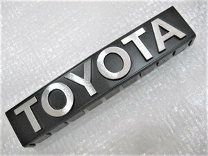 ★希少 TOYOTA トヨタ 輸出用? カローラ? セリカ? コロナ? 75311-?? 取付車種不明 新品 ロゴ フロント? エンブレム 1点 旧車5