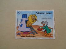 シエラレオネ切手　1983年　ディズニー　 Disney Space Ark Fantasy　 Ludwig von Drake and a Lion　　10c_画像1