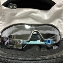 【美品】OAKLEY オークリー Ichiro Radar 51 イチローモデル サングラス ファッション小物 保存ケース付_画像2