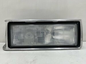 * Chevrolet Caprice 90 year 5.0L right head light ( stock No:57227) (4608) *