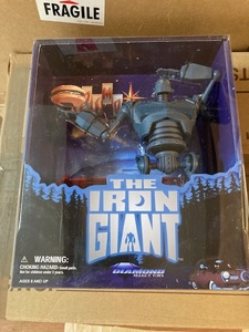 Diamond Select Toys The Iron Giant SDCC Exclusive Figure 