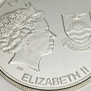 GU51イギリス記念メダル エリザベス女王 ハロウィン 幸運コイン 美品 外国硬貨 海外古銭 コレクションコイン 貨幣 重さ約28gの画像2