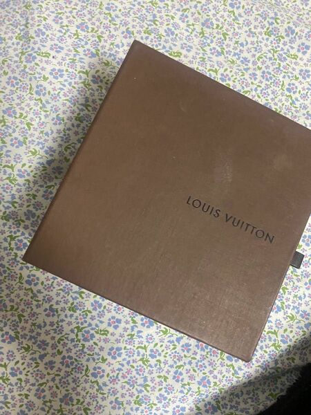 LOUIS VUITTON 空箱