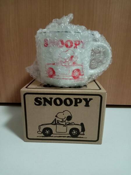 スヌーピー　SNOOPY　マグカップ　コップ　食器　陶器製　アミューズメント
