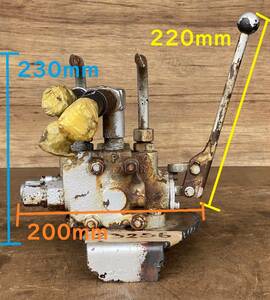 『23256』セーフティーローダー ローダー用 油圧コントロールバルブ ウィンチ用 操作レバー付き １連レバー　茨城県